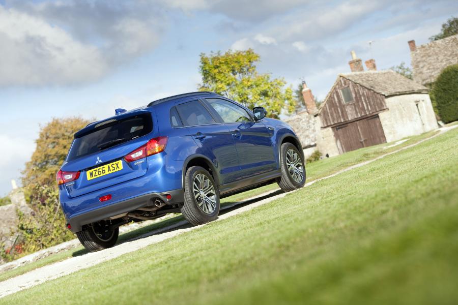  Mitsubishi ASX 2016 года  (UK) (фото 3 из 7)